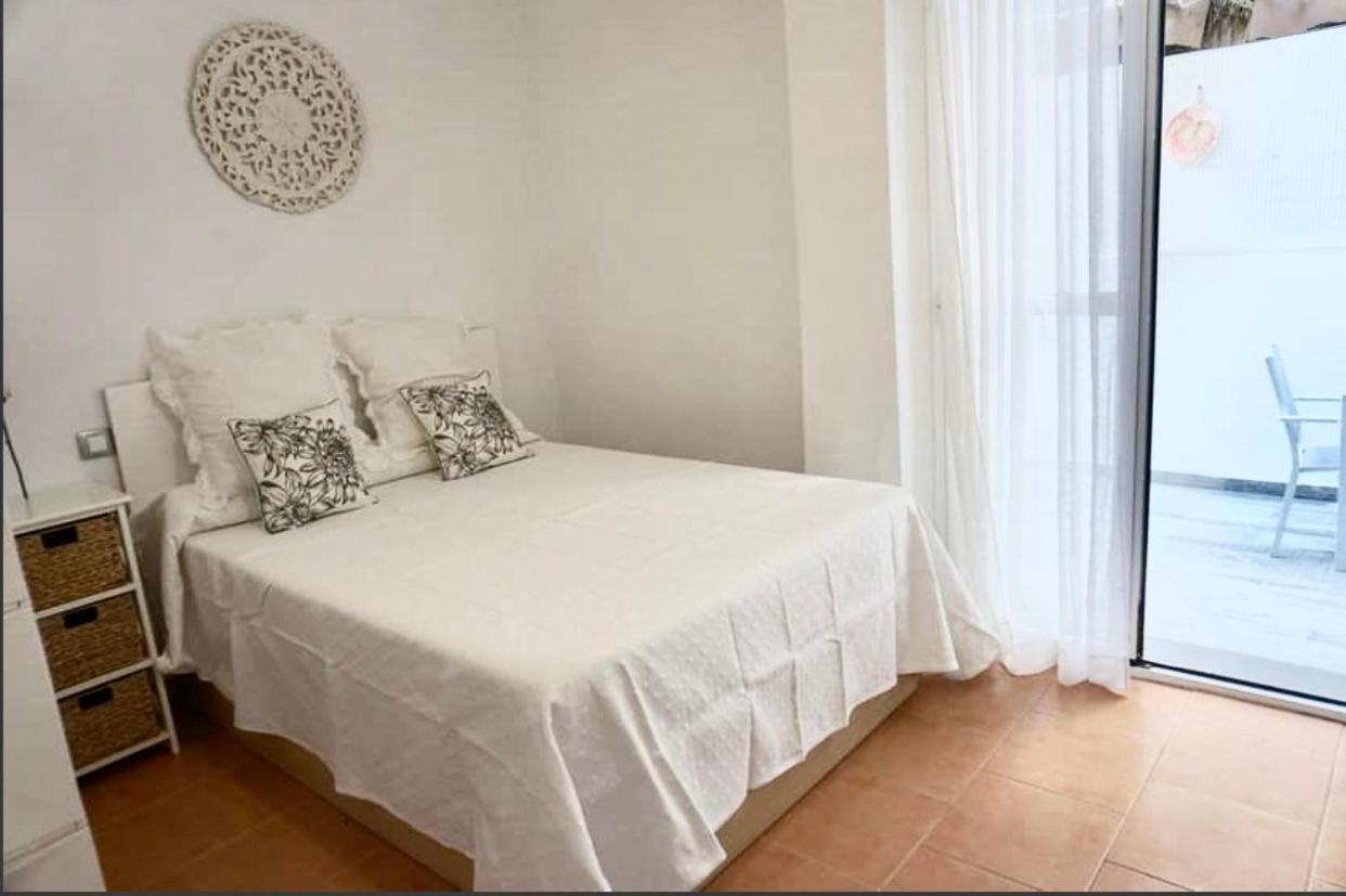 Apartamento Carole Playa Bajondillo Torremolinos Beach - Playa A 30 Segundos - Wifi - Parking - Terrazaアパートメント エクステリア 写真
