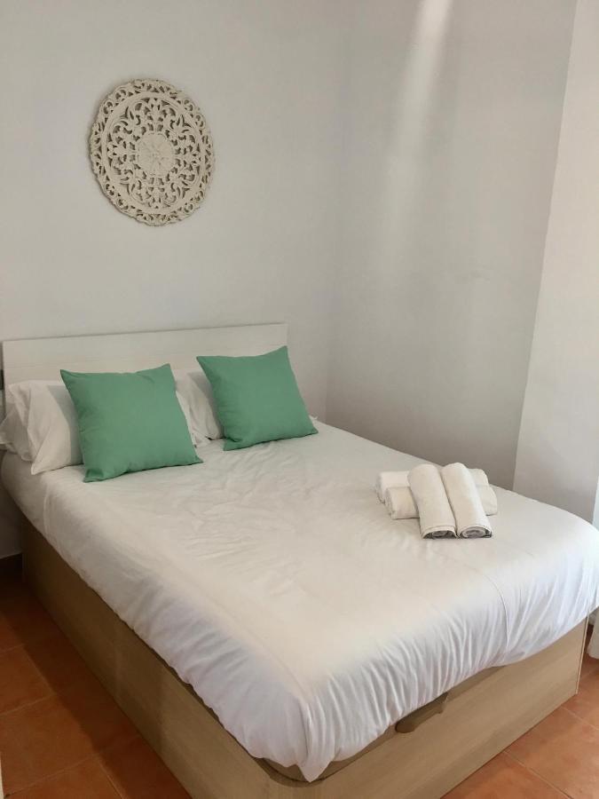 Apartamento Carole Playa Bajondillo Torremolinos Beach - Playa A 30 Segundos - Wifi - Parking - Terrazaアパートメント エクステリア 写真